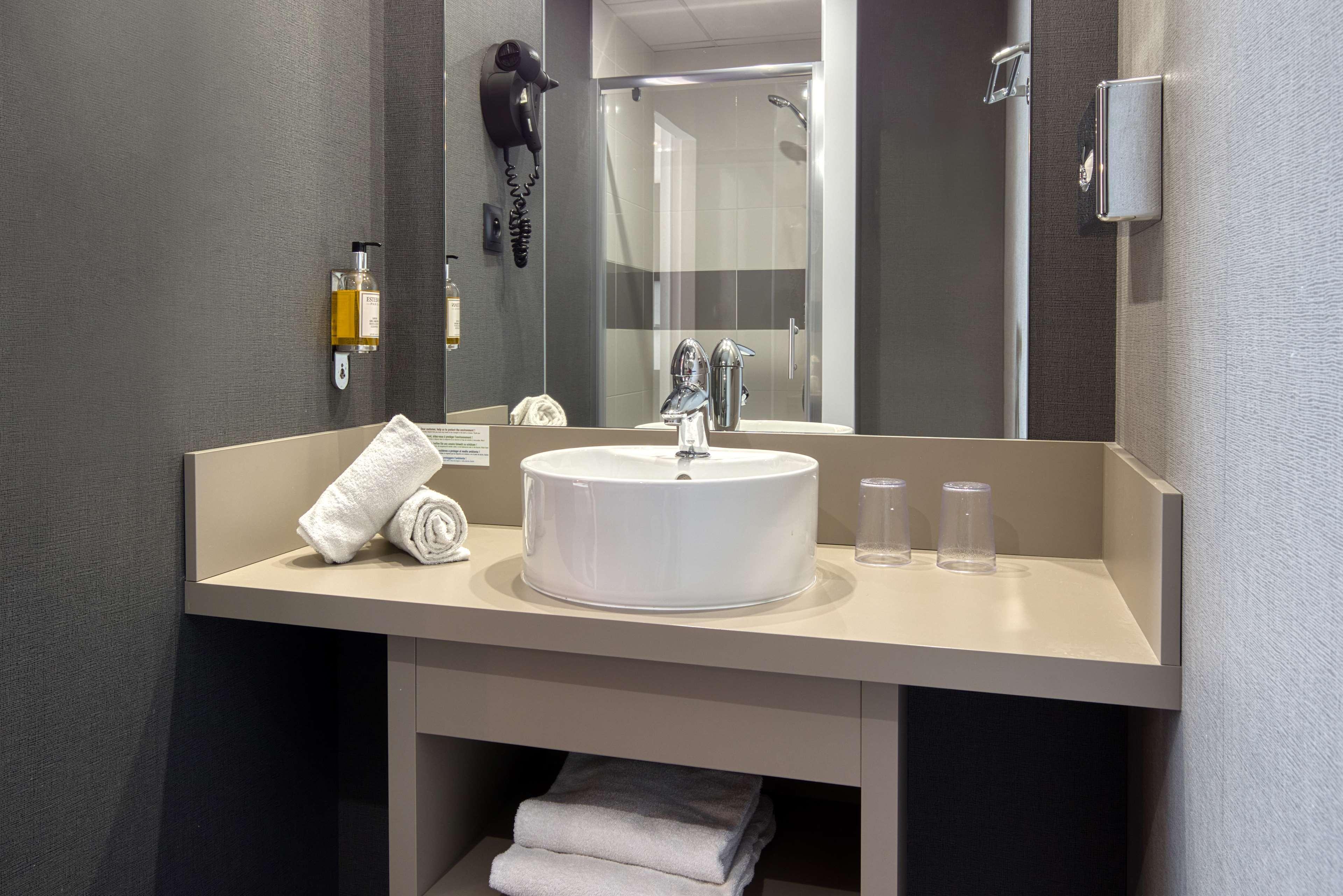 Best Western Hotel Atlantys Zenith Nantes Saint-Herblain Dış mekan fotoğraf